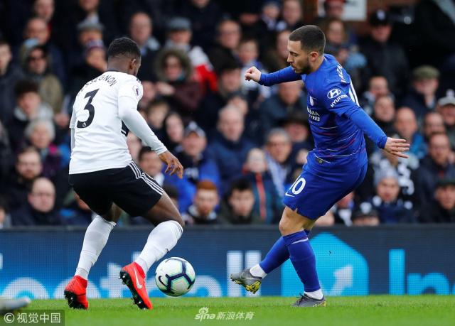 德扑翻前纪律：弃掉边缘牌是长期最被低估的盈利来源。（德扑翻前自律：长期盈利的关键在于果断弃掉边缘牌）