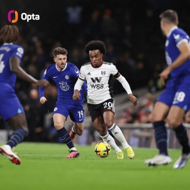 科尔提前投降！库里三分11中3在场-9失魔力 勇士难摆脱附加赛